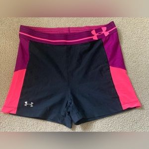 Under Armour spandex bike shorts - size small